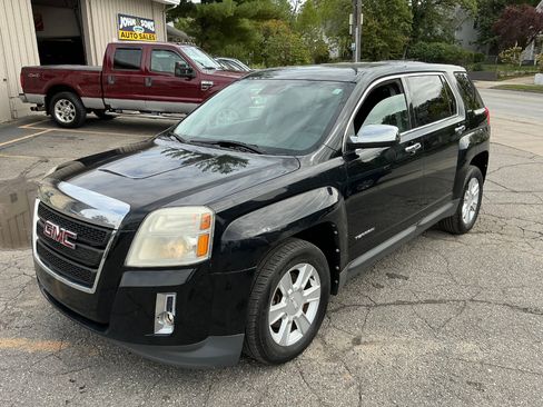 Used 2012 GMC Terrain SLE w/ LPO, Chrome Package image 7