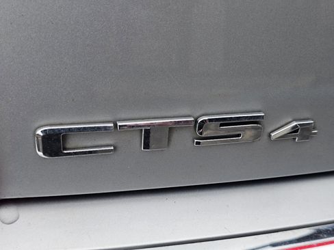 Used 2010 Cadillac CTS Luxury image 45