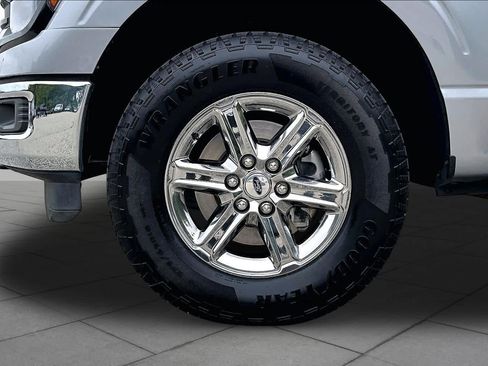 Certified 2025 Ford F150 XLT w/ Equipment Group 301A Standard AWD/4WD image 11