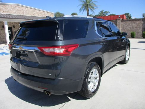 Used 2018 Chevrolet Traverse LT FWD image 11