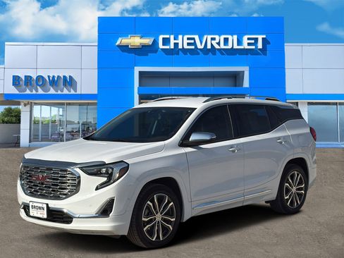 Used 2018 GMC Terrain Denali w/ Advanced Safety Package image 6