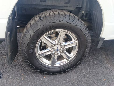 Used 2025 Ford F150 XLT w/ Equipment Group 301A Standard AWD/4WD image 24