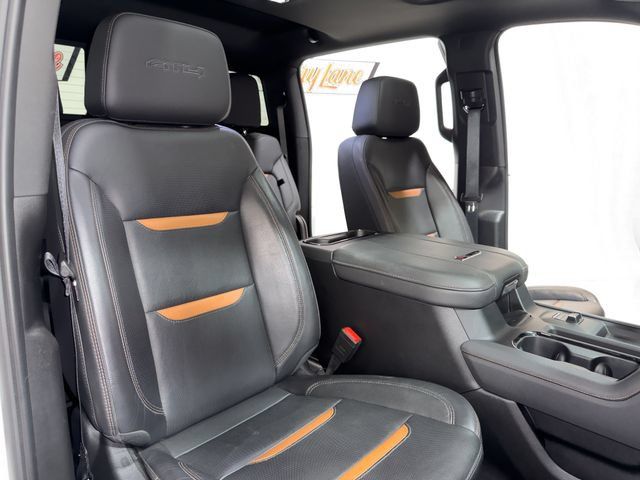 Used 2025 GMC Sierra 2500 AT4 w/ AT4 Premium Plus Package AWD/4WD image 15