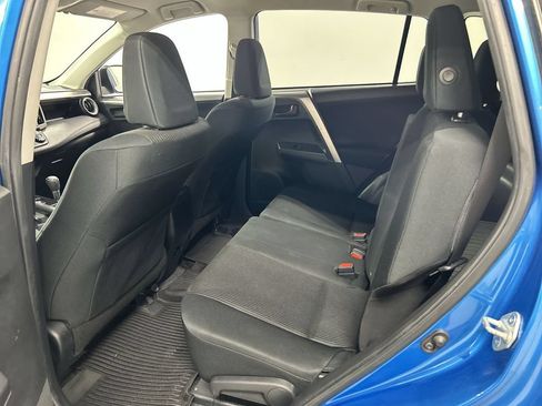 Used 2017 Toyota RAV4 LE w/ All Weather Liner Package AWD/4WD image 19