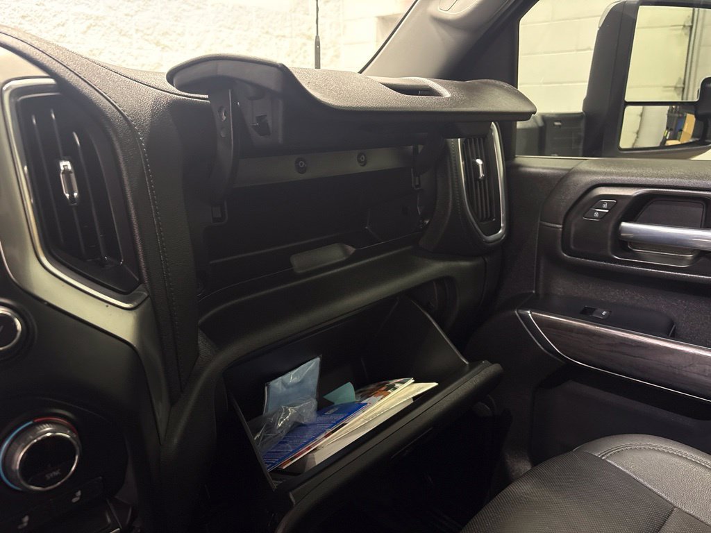 Used 2021 Chevrolet Silverado 2500 LTZ AWD/4WD image 27