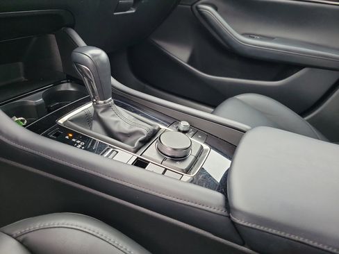 Used 2025 MAZDA MAZDA3 s image 29