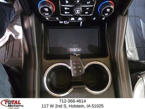Used 2021 Chevrolet Suburban RST w/ Rear Media and Nav Package AWD/4WD image 17