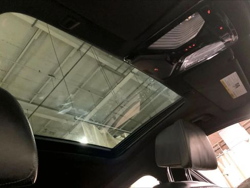 Used 2019 BMW M550i xDrive M550i xDrive w/ Premium Package image 14