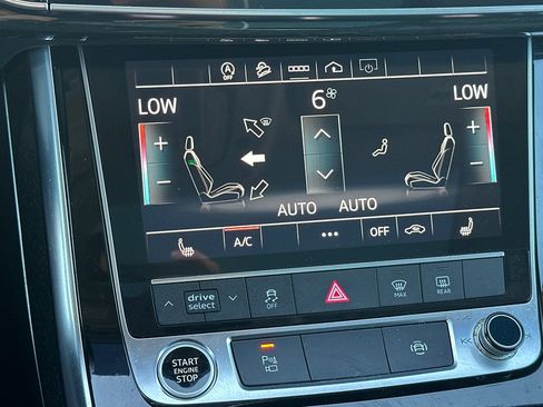 Used 2021 Audi Q7 3.0T Premium Plus image 21