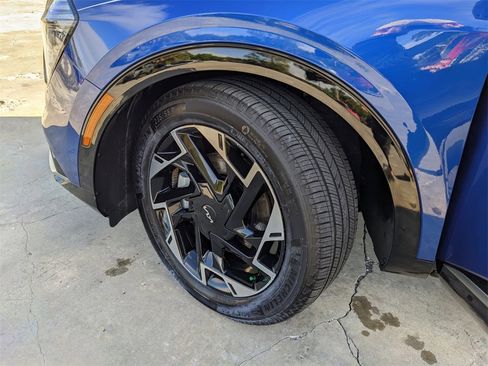 Certified 2023 Kia Sportage SX image 38