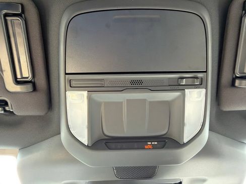 Certified 2026 Subaru Forester AWD/4WD image 33