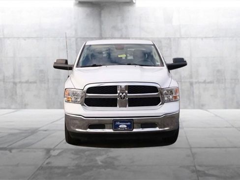 Used 2023 RAM 1500 Classic SLT w/ Trailer & Traction Group image 4