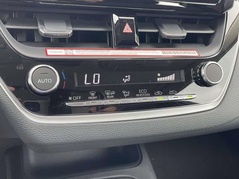 Used 2026 Toyota Corolla LE FWD image 16