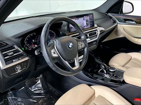 Used 2023 BMW X3 sDrive30i w/ Premium Package image 13
