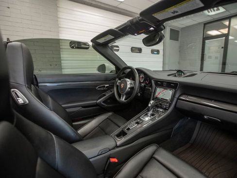 Used 2013 Porsche 911 Carrera 4S AWD/4WD image 15