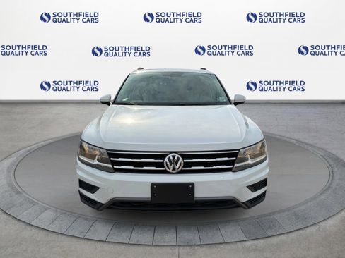 Used 2021 Volkswagen Tiguan SE AWD/4WD image 9
