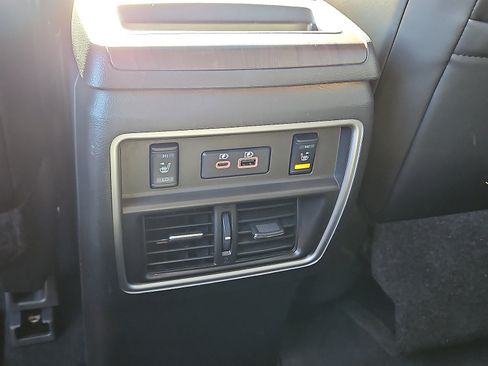 Used 2021 Nissan Murano Platinum w/ Cargo Package image 9