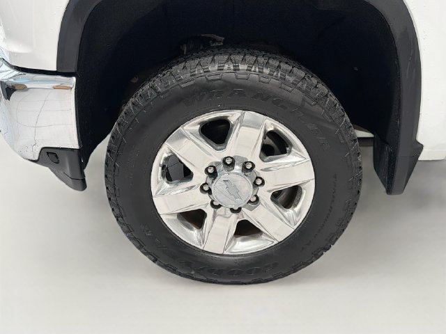 Used 2020 Chevrolet Silverado 3500 LTZ w/ LTZ Plus Package AWD/4WD image 25