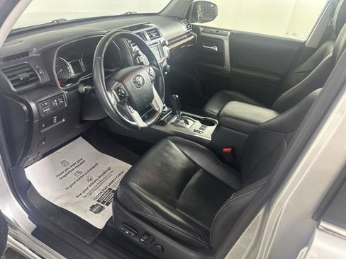 Used 2015 Toyota 4Runner Limited AWD/4WD image 17