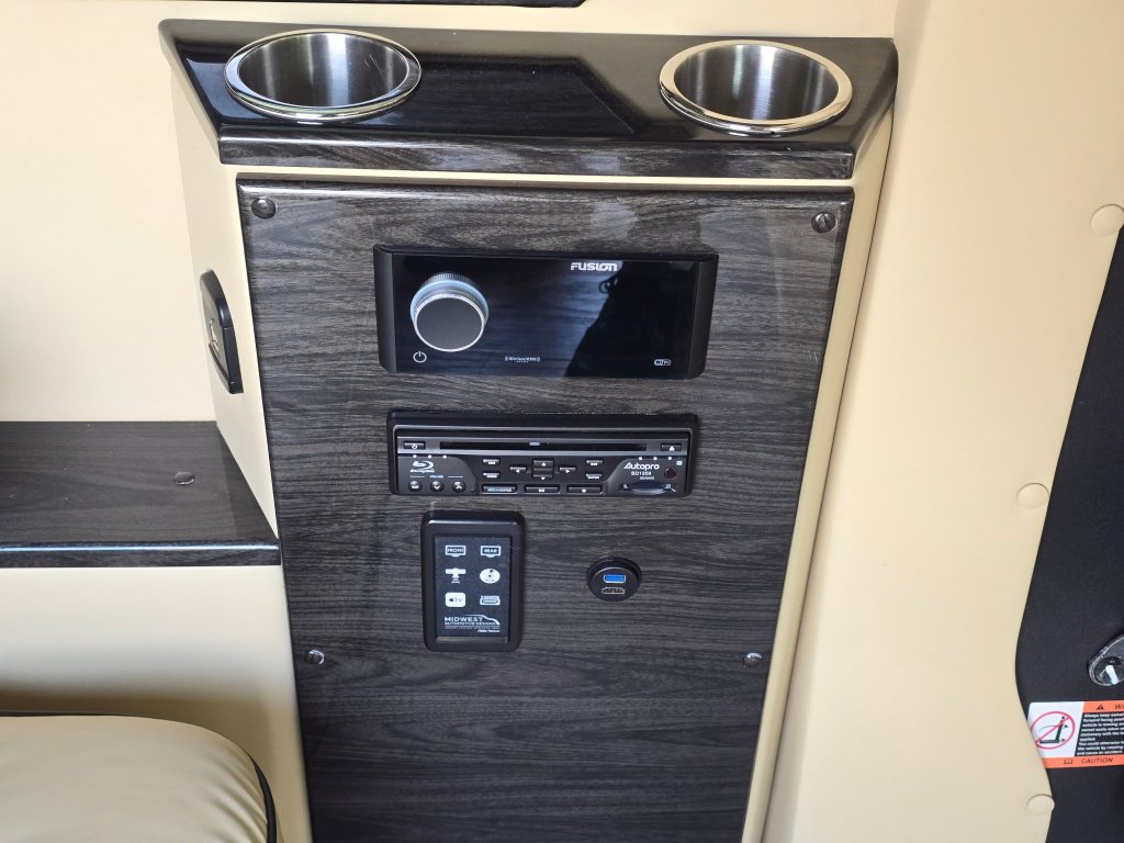 Used 2020 Mercedes-Benz Sprinter 3500 image 34