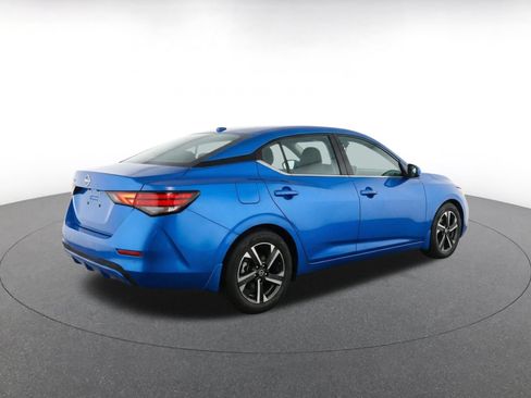 Used 2025 Nissan Sentra SV FWD image 7