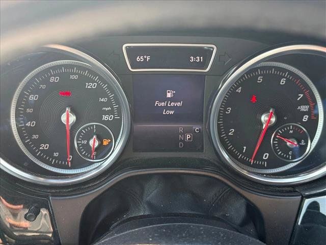 Used 2019 Mercedes-Benz GLE 400 4MATIC image 4