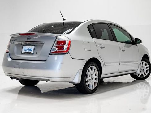 Used 2011 Nissan Sentra 2.0 S FWD image 27
