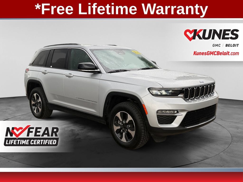 Used 2024 Jeep Grand Cherokee Limited 4xe AWD/4WD image 1