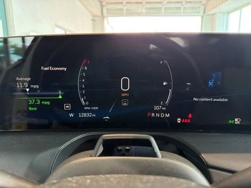 Used 2025 Cadillac CT5 Premium Luxury RWD image 4