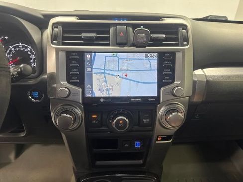 Used 2020 Toyota 4Runner SR5 Premium w/ Moonroof Package RWD image 15