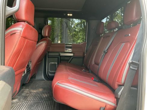 Used 2022 Ford F350 Platinum w/ FX4 Off-Road Package AWD/4WD image 14