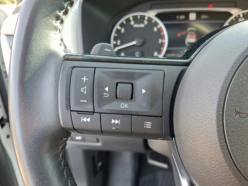 Certified 2023 Nissan Rogue SL w/ SL Premium Package image 22