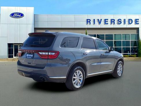 Used 2023 Dodge Durango SXT Launch Edition image 5