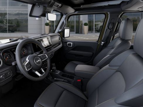 New 2026 Jeep Wrangler Unlimited Sahara AWD/4WD image 22