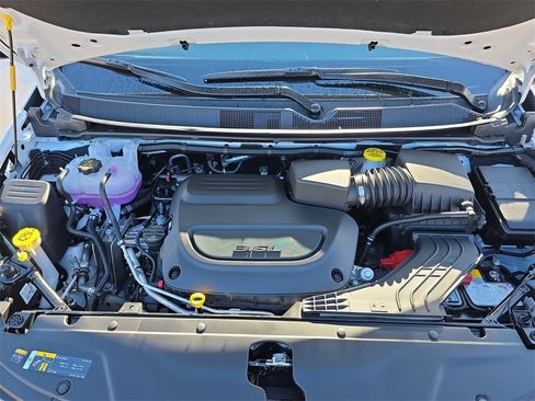 New 2026 Chrysler Pacifica Select image 31