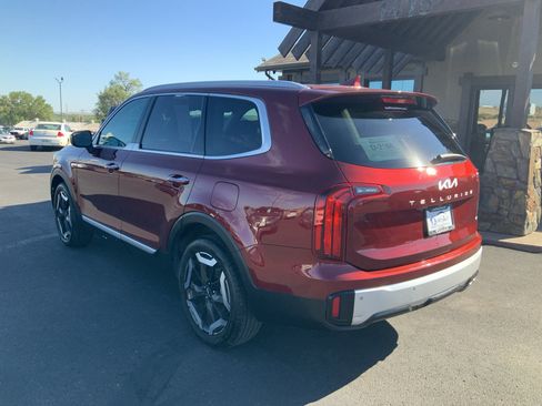 Used 2024 Kia Telluride S w/ S Sunroof Package AWD/4WD image 8