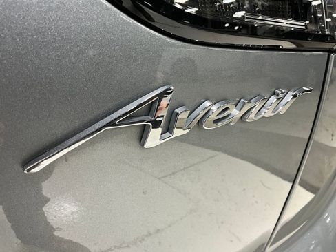 Used 2023 Buick Envision Avenir image 27