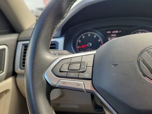 Used 2021 Volkswagen Atlas SE FWD image 20