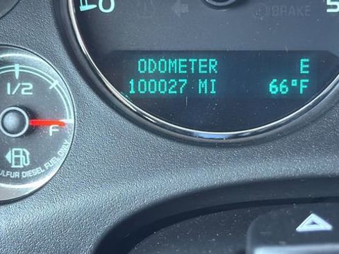 Used 2013 GMC Sierra 2500 SLT w/ SLT Convenience Package image 20