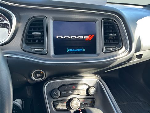 Used 2018 Dodge Challenger GT AWD/4WD image 10