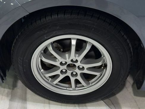 Used 2022 Toyota Corolla LE FWD image 33