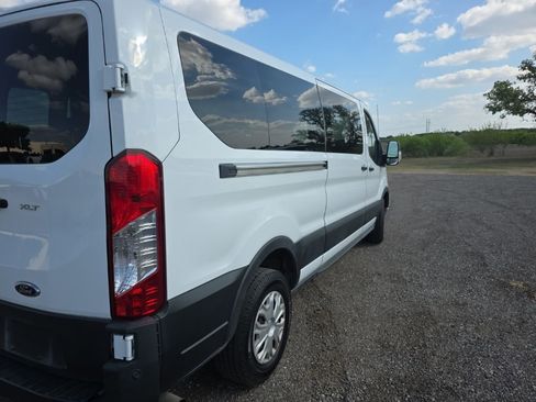 Used 2023 Ford Transit 350 XLT image 6