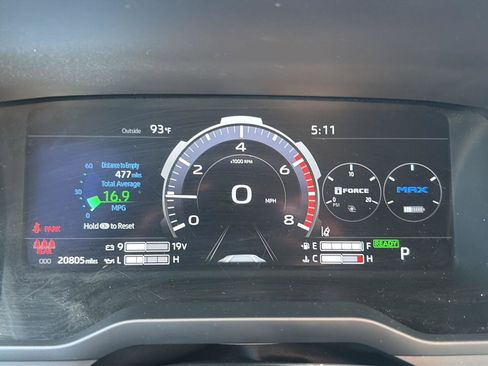 Used 2024 Toyota Tundra Limited AWD/4WD image 27