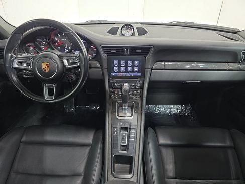 Used 2019 Porsche 911 Carrera GTS RWD image 13