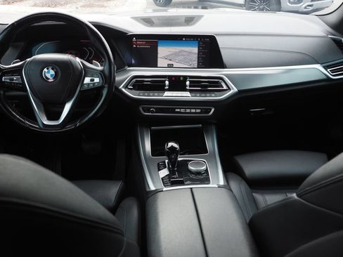 Used 2019 BMW X5 xDrive40i w/ Convenience Package AWD/4WD image 17