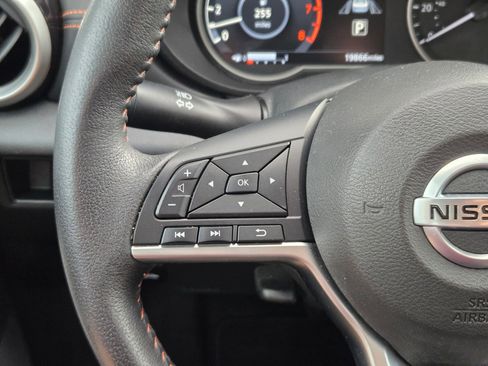 Used 2022 Nissan Versa SR w/ Electronics Package image 22