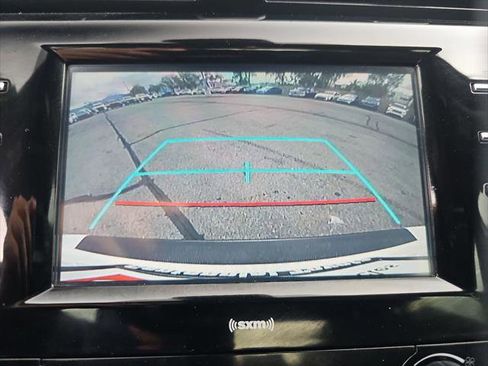 Certified 2020 Toyota Camry SE image 13