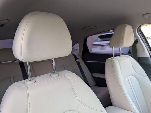 Used 2024 Hyundai Sonata SEL image 3