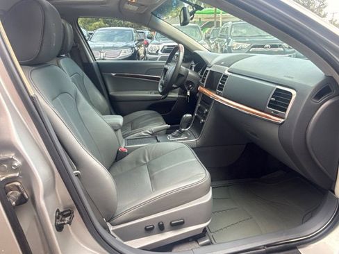 Used 2010 Lincoln MKZ AWD image 15