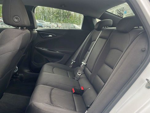 Used 2024 Chevrolet Malibu LT image 22